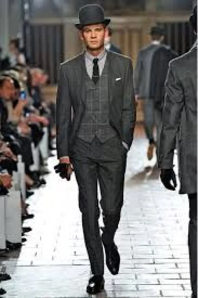Size 44R Male Men Three (3) Piece Grey Gray Suit - Image 4