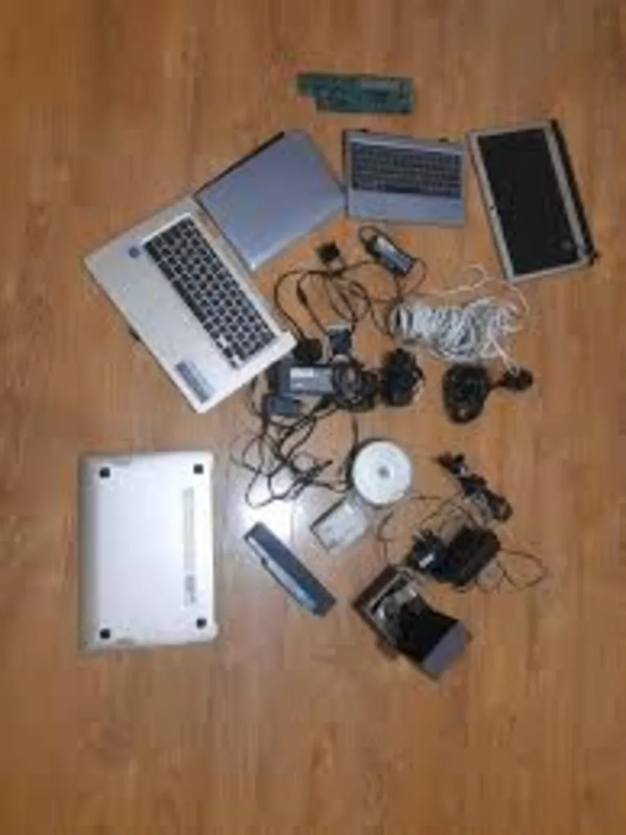 Joblot: Used Electric Gadgets + Laptop Spare Parts - Image 1