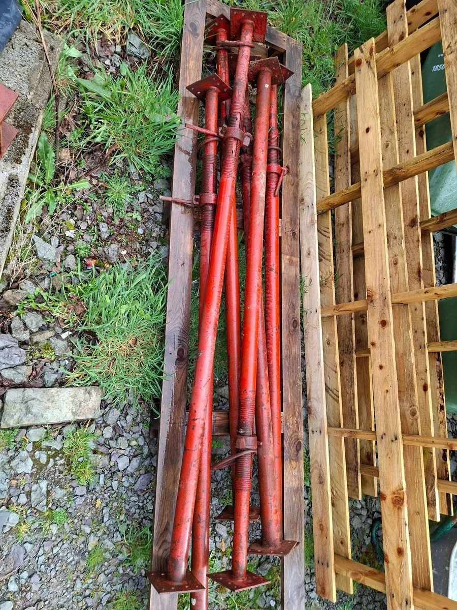 Acrow props - Image 1