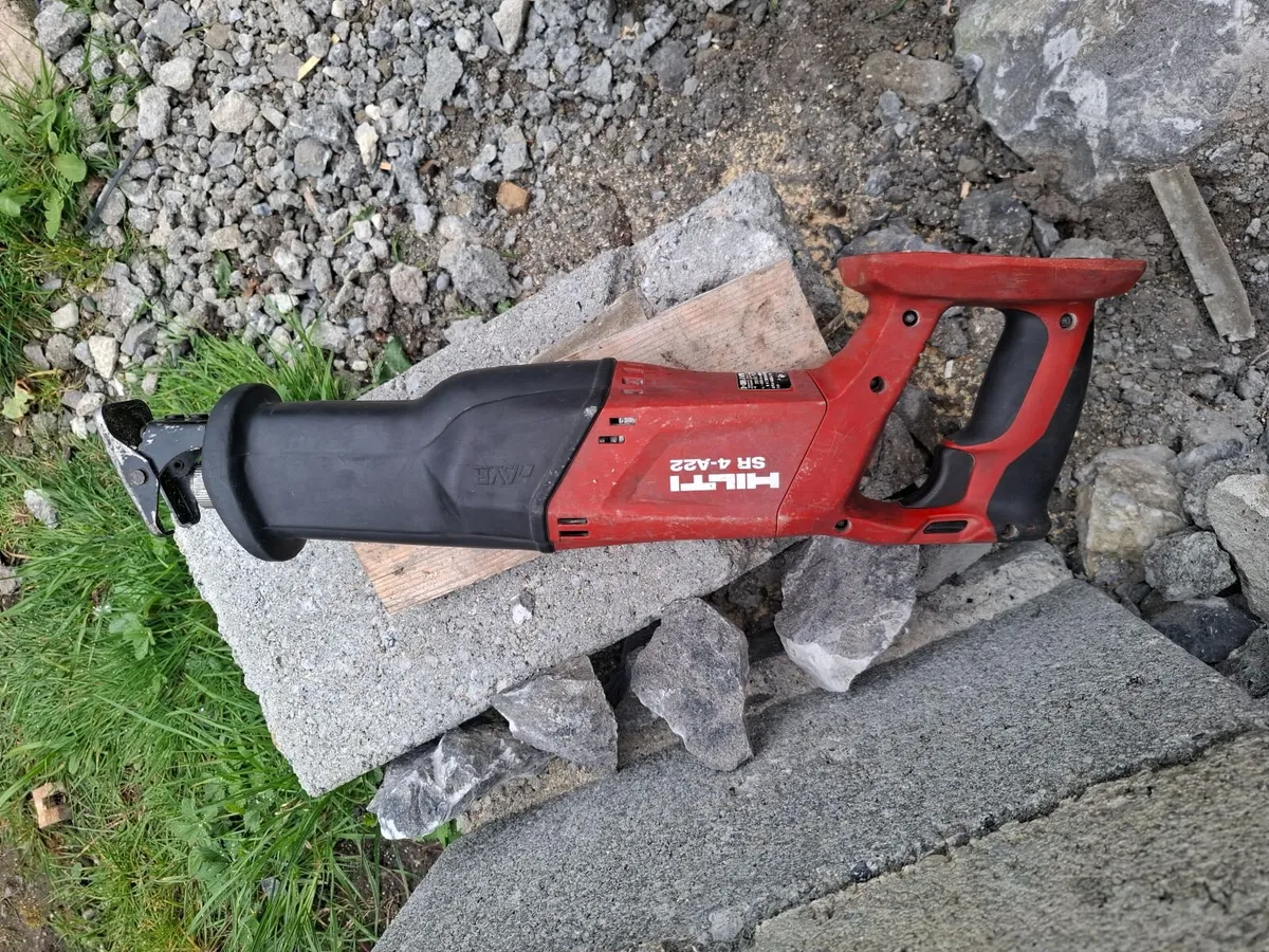 HILTI SAW 22V - Image 4