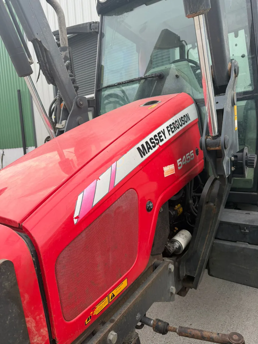 Massey Ferguson 5455 & Loader - Image 4