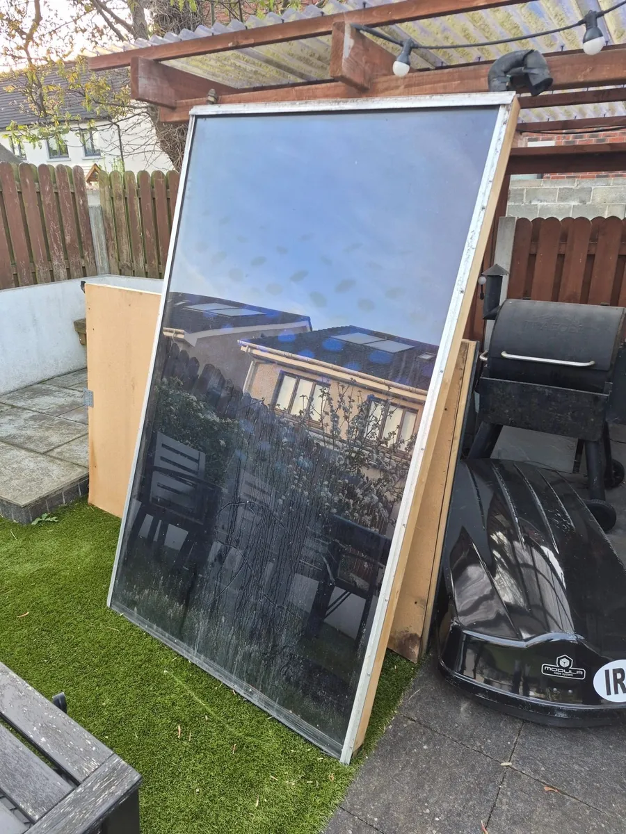 Solar hot water panel