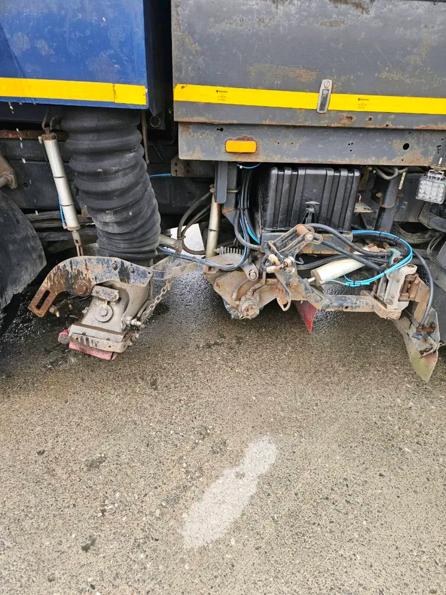 Roadsweeper - Image 4