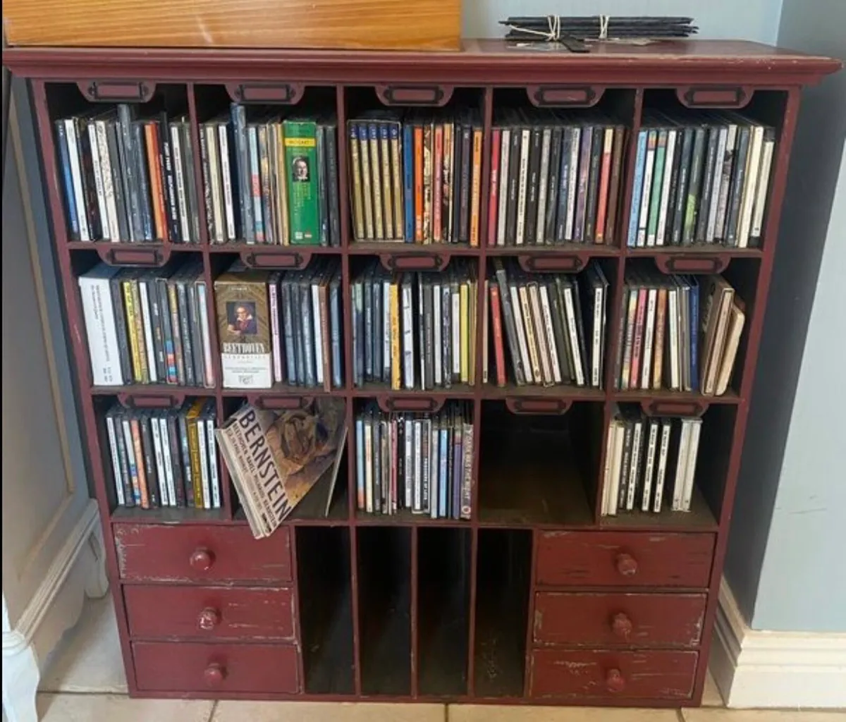 Storage shelving unit - Image 2