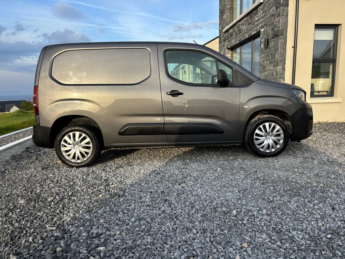 Peugeot partner 1.6 professional (100BHP) - Image 4