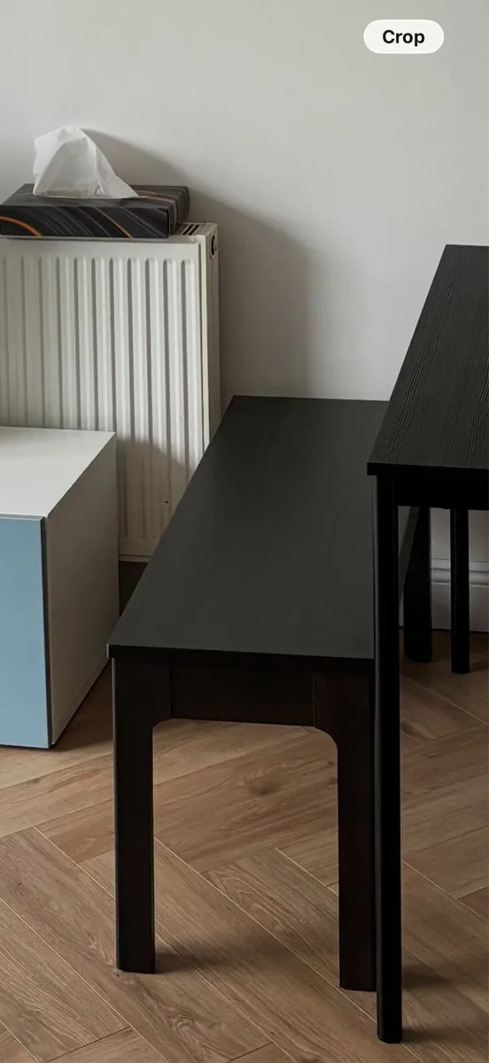 Table chairs and bench - Image 2