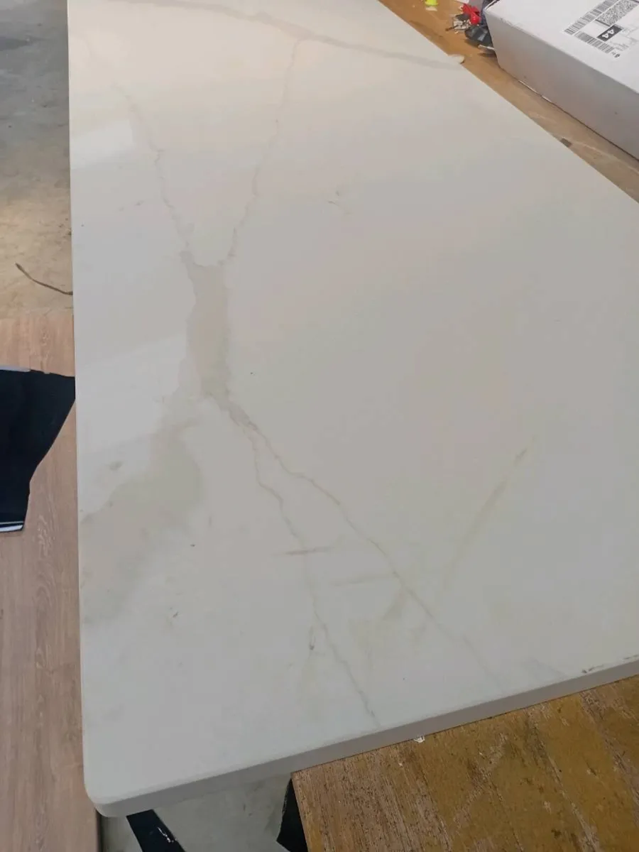 Kitchen island quarts top - Image 3
