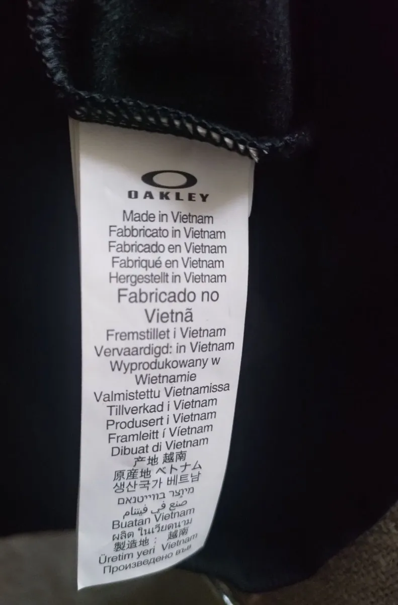 Oakley Hoodie L New - Image 4