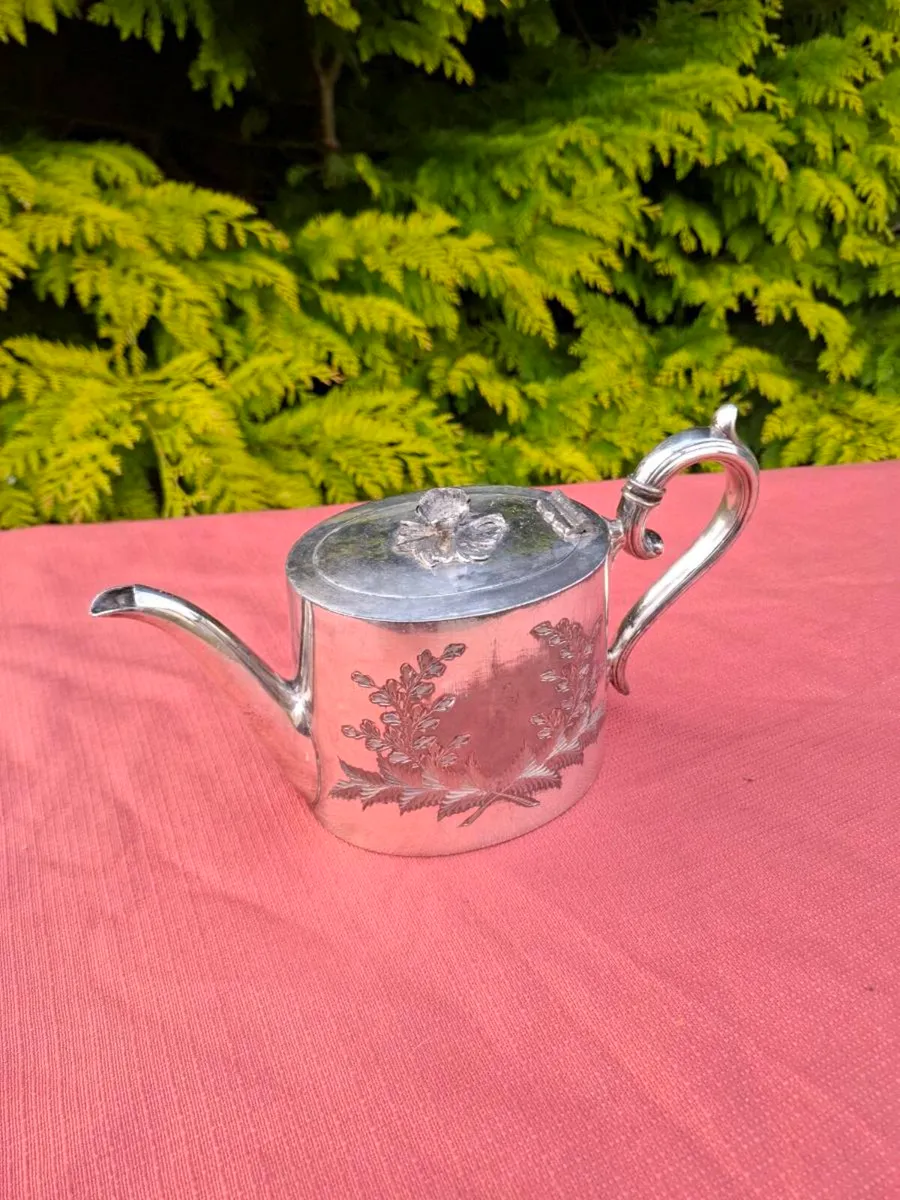 Platted silver tea pot postage possible - Image 2
