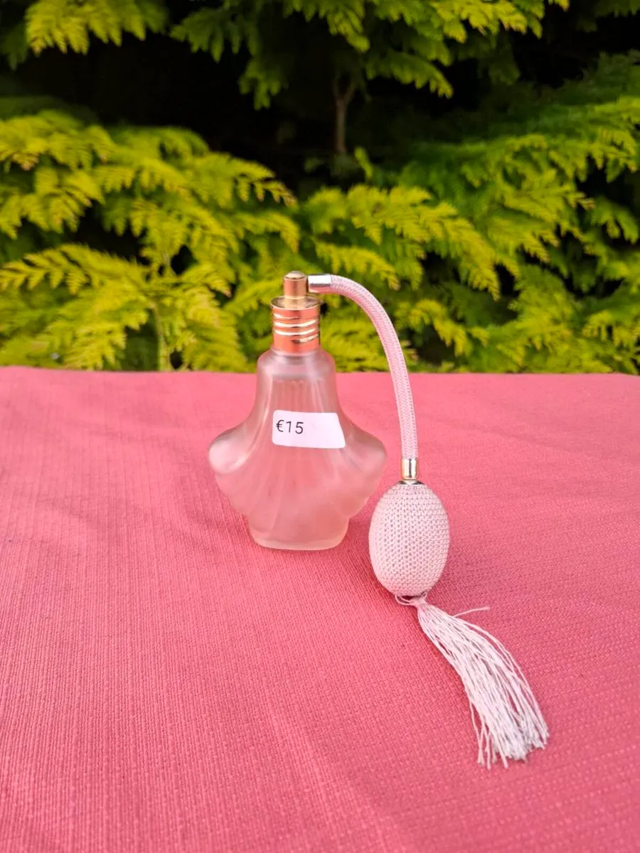 Vintage perfume spray bottle postage possible - Image 1