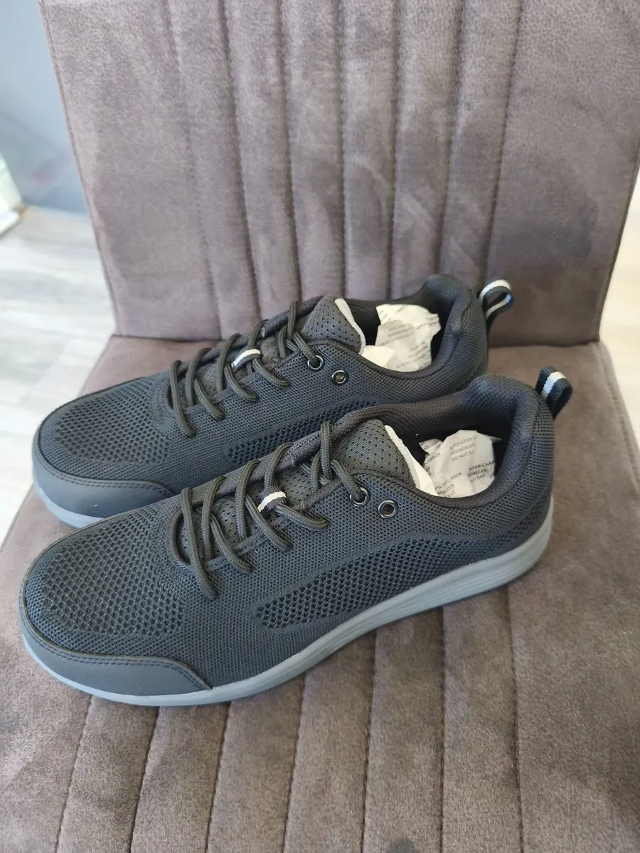 NEW Safety boots size UK 9 43 - Image 2