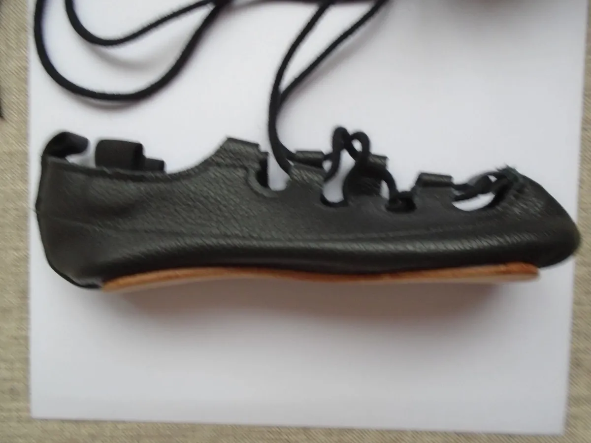 Irish dancing shoes,Child  Size 10 ,Dance pumps., - Image 2