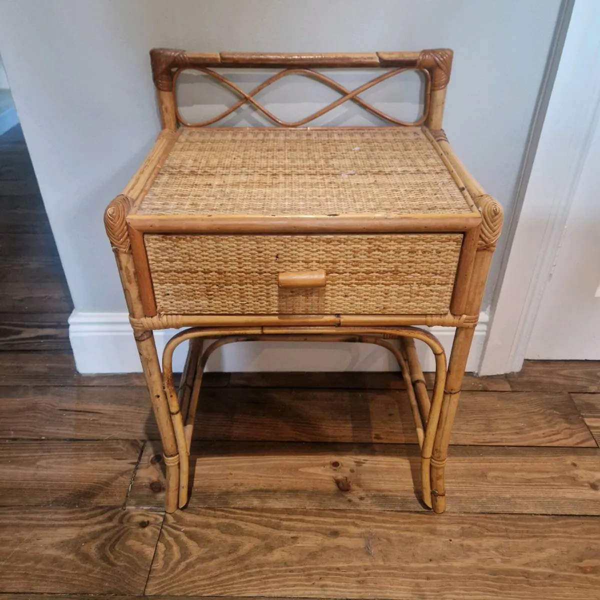 Locker Side table - Image 1