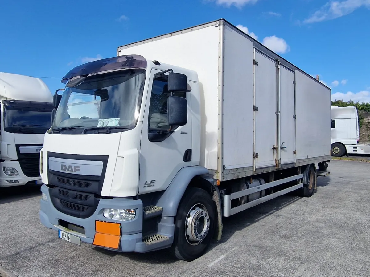 DAF LF250 28ft Box - Image 2