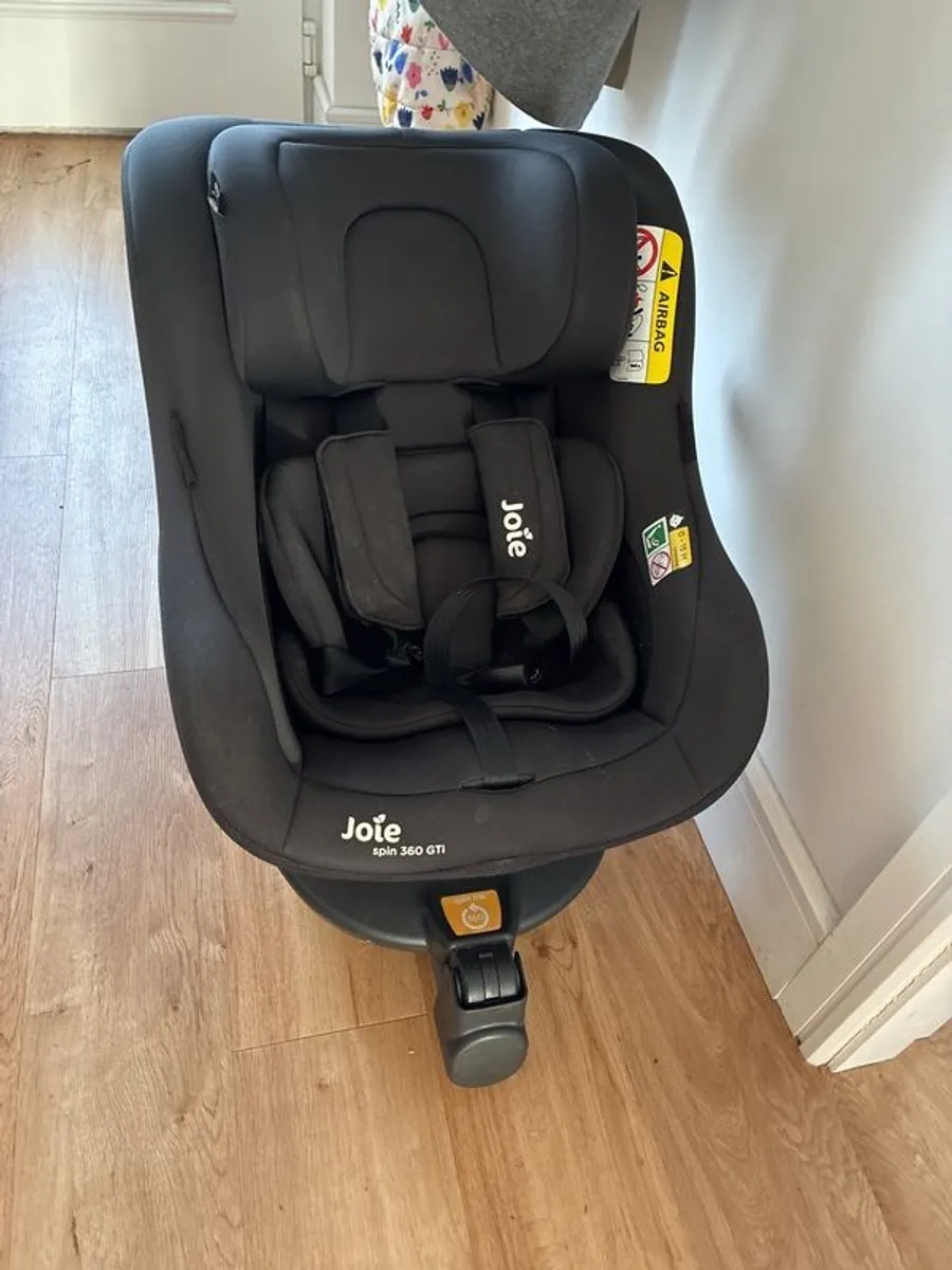 Joie car seat excellent condition - Image 1