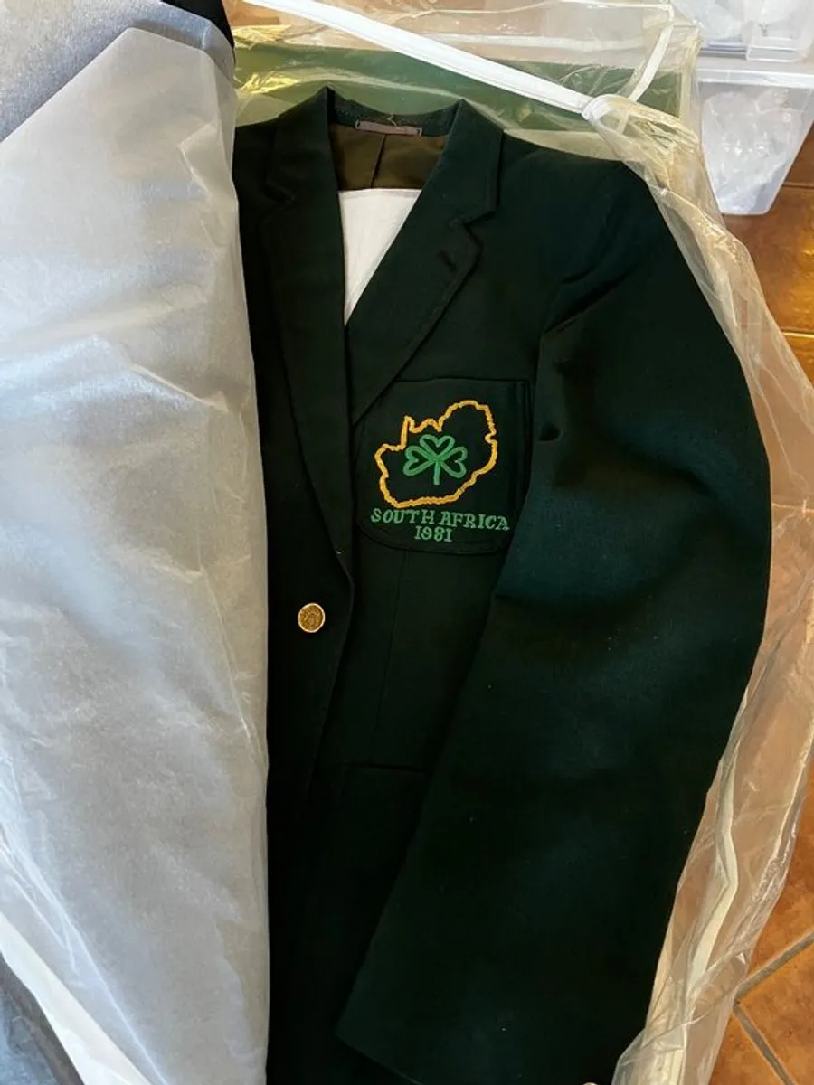 Rugby Memorabilia 1981 S. African Tour and 1983 Lions Tour, 50 years of rugby material - Image 3