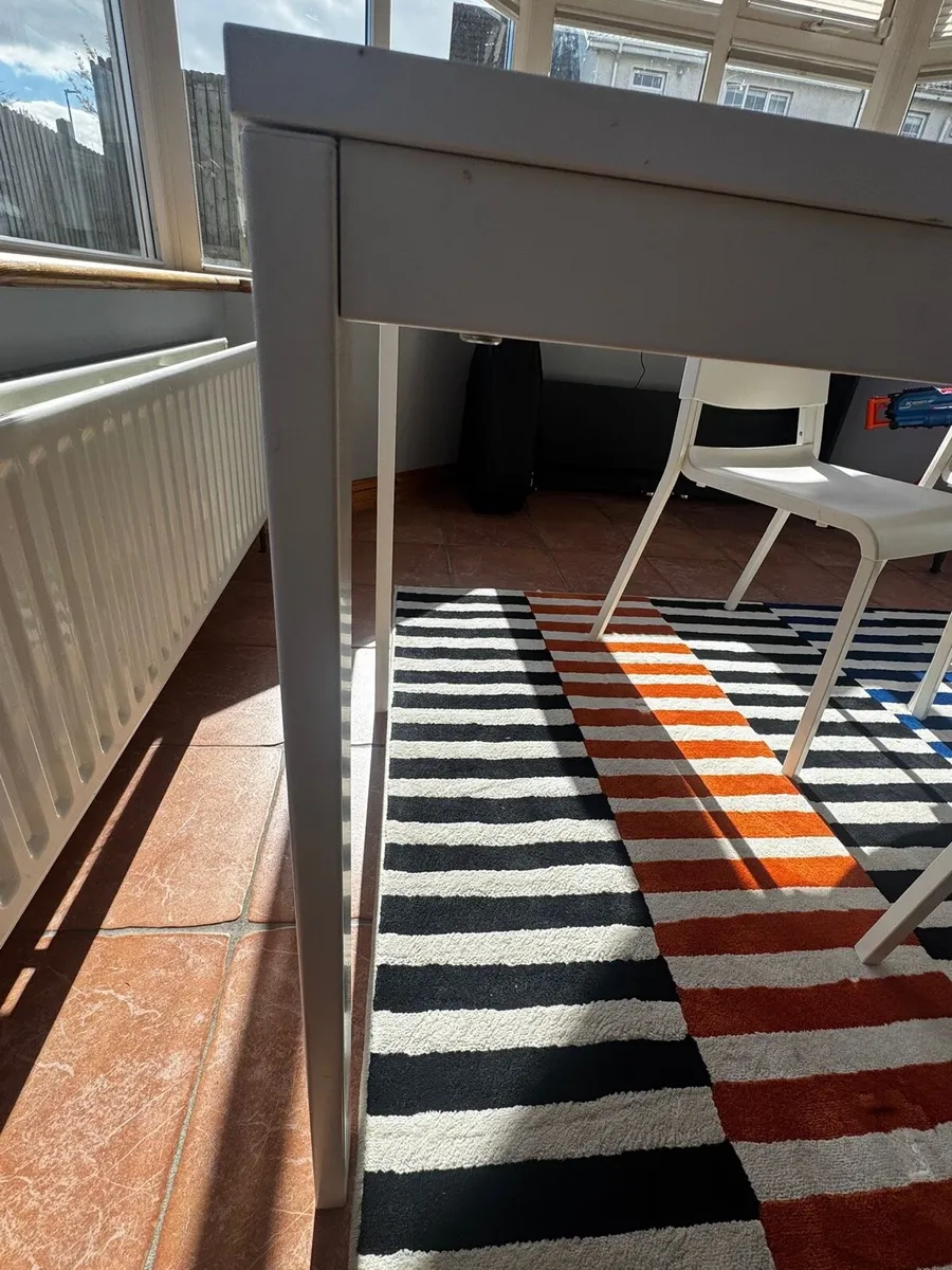 White Extendable Table with Chairs - Image 4