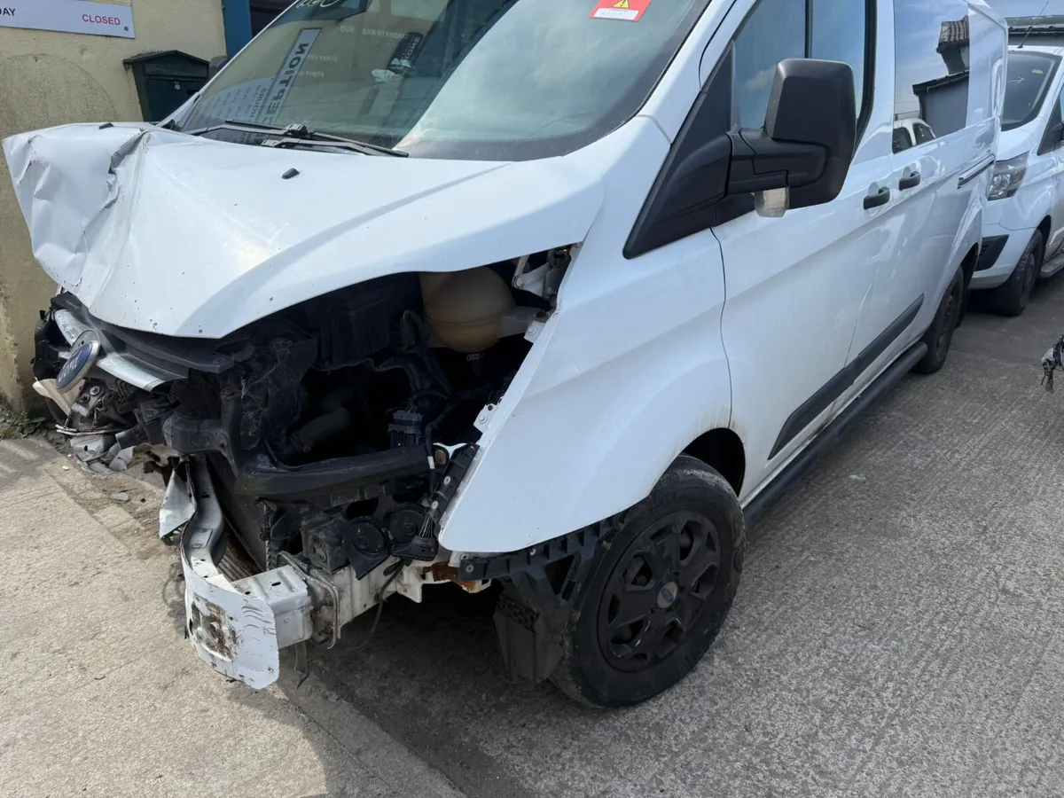 2016 Ford Transit Custom 2.2 Diesel For Breaking! - Image 1
