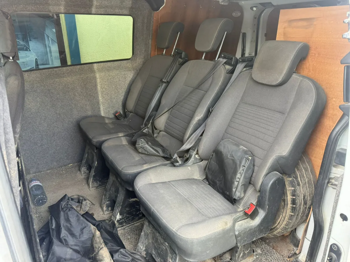 2016 Ford Transit Custom 2.2 Diesel For Breaking! - Image 4
