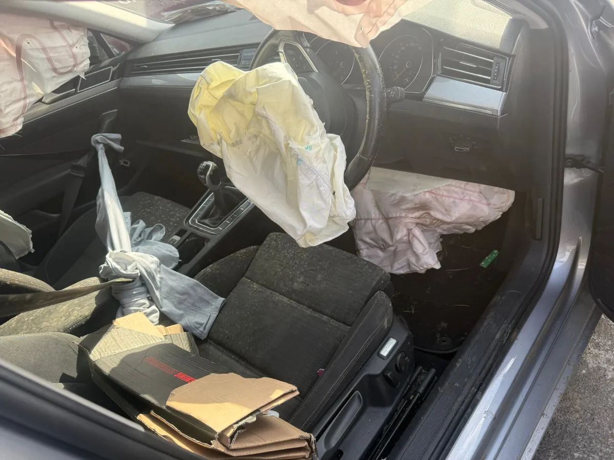 2020 Volkswagen Passat 2.0 Tdi For Breaking! - Image 3