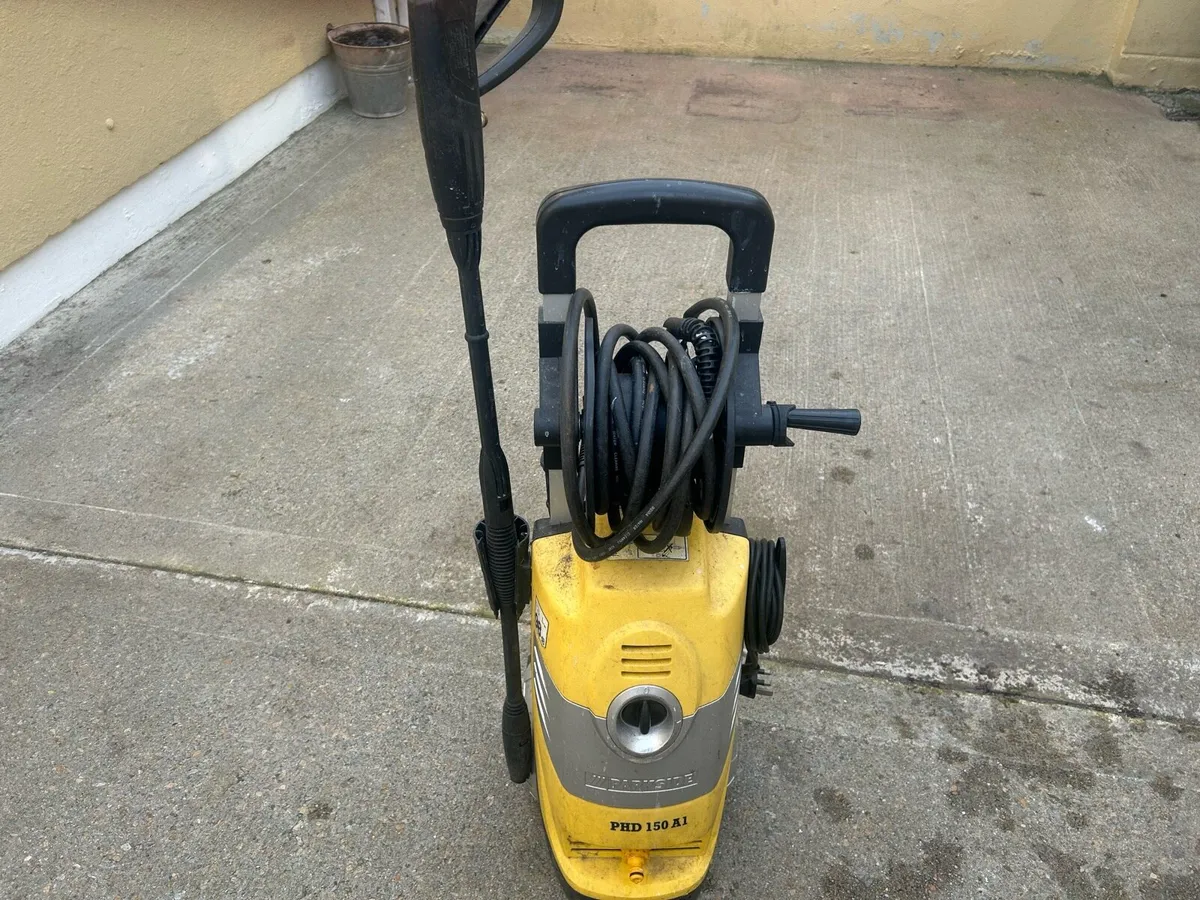 2 x power washers and chainsaw €130 all - Image 3