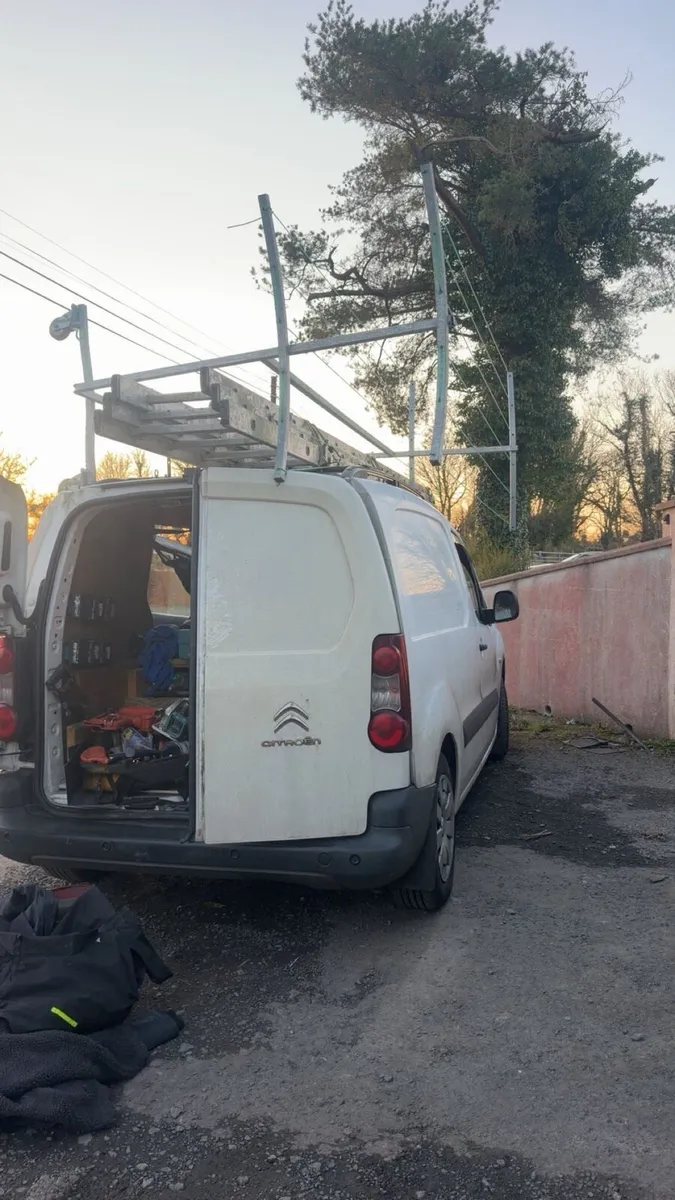 Mobile clothes lines - Image 4