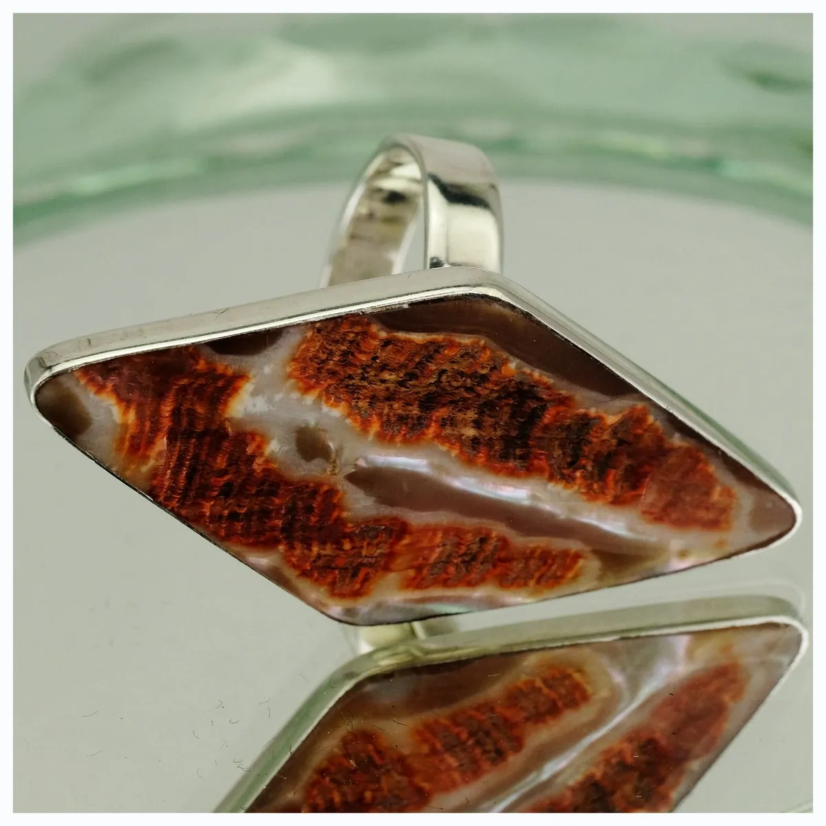 Sterling Silver Agate Statement Ring Size Q 1/2 - Image 3