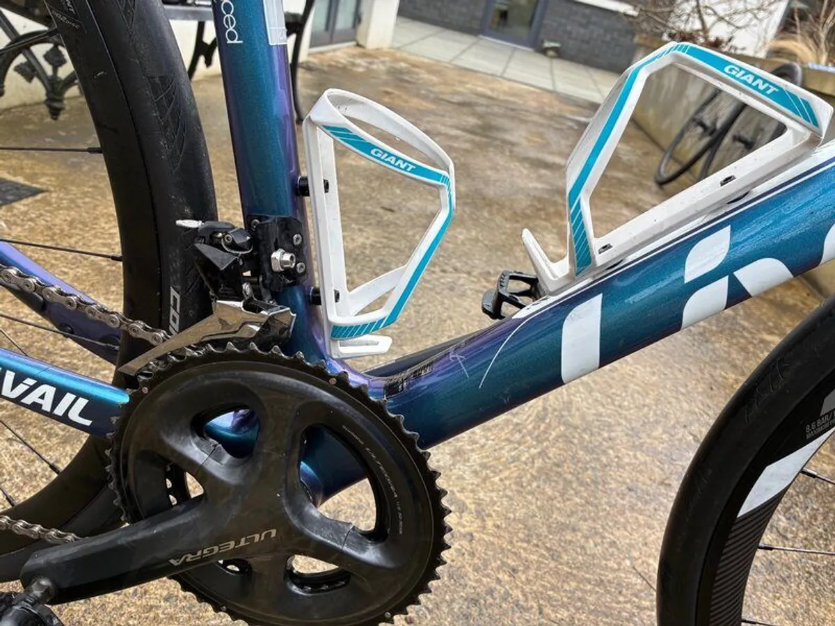 Giant Liv Avail Advanced 2 bike - Image 4