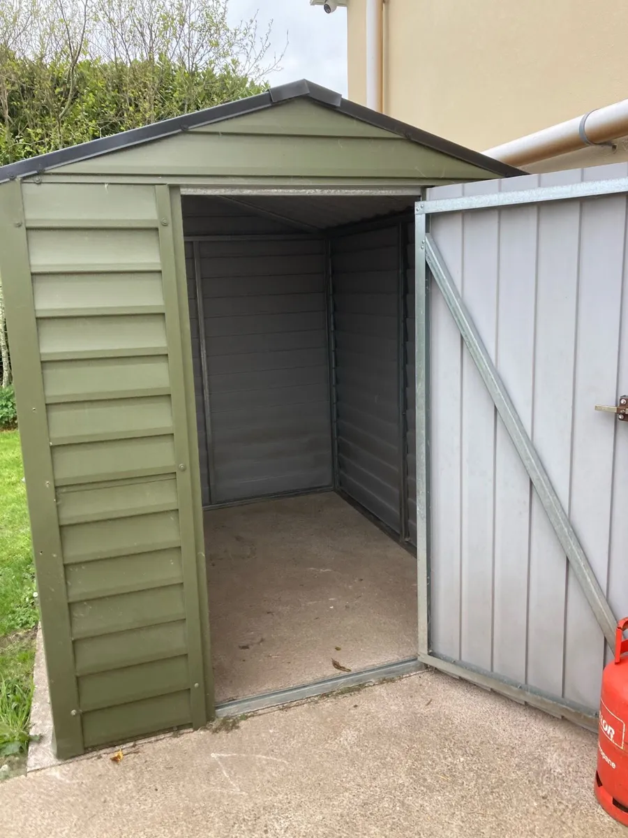Steel shed - Image 2