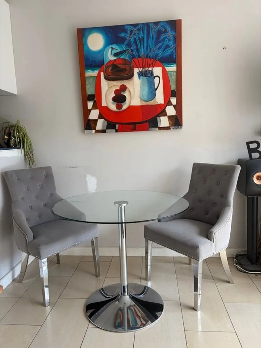 Glass table with velvet studded chairs - Image 1