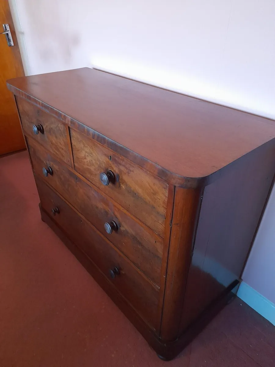 Vintage chest of drawers - Image 2