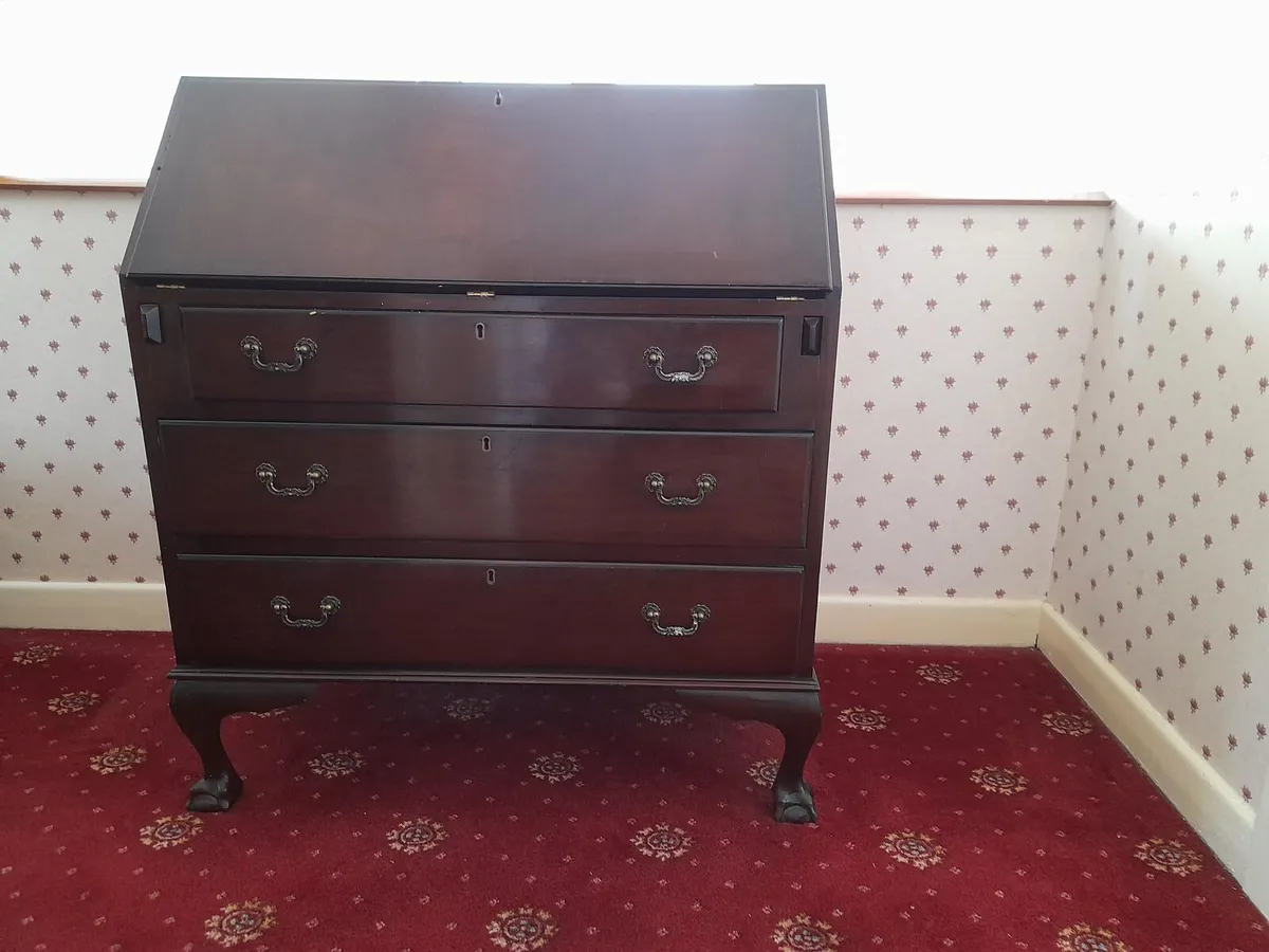 Vintage writing bureau - Image 1