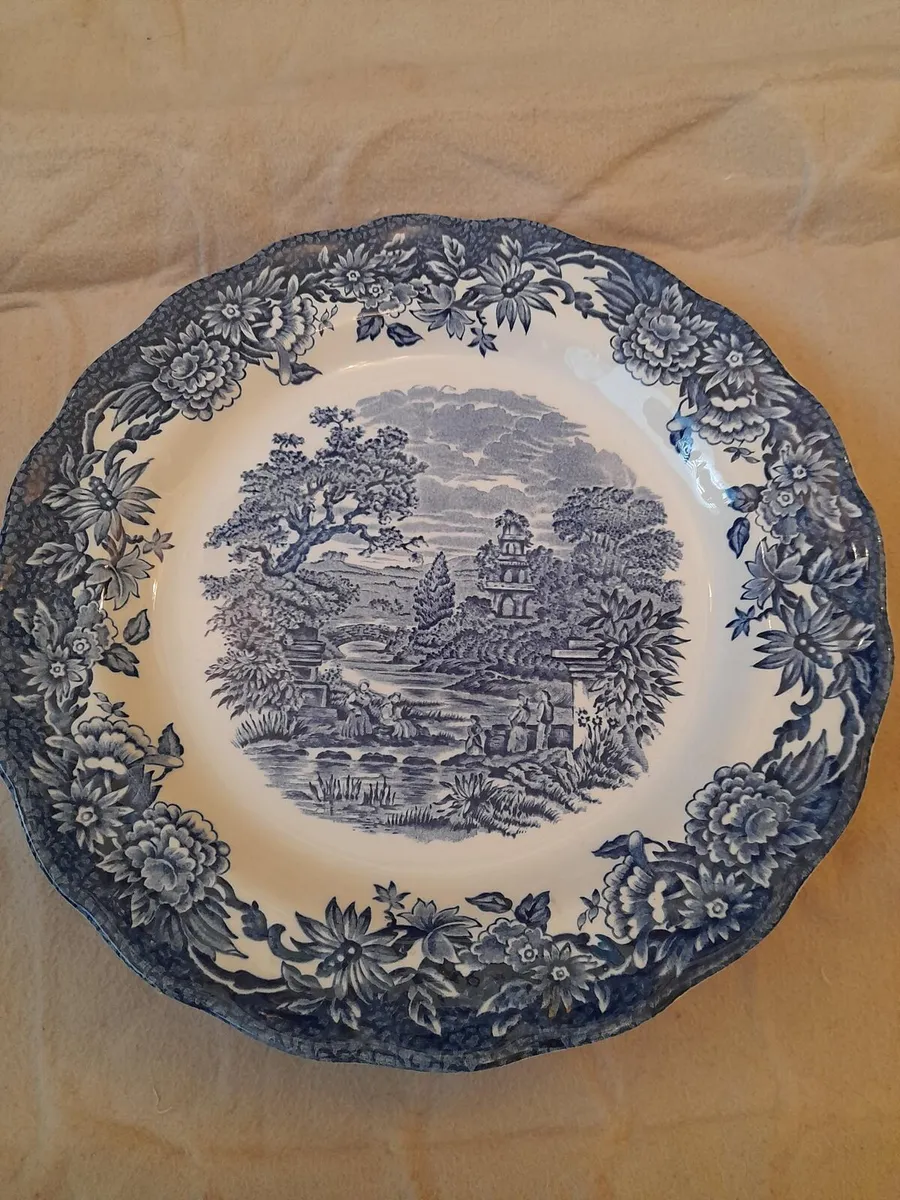 Vintage plate
