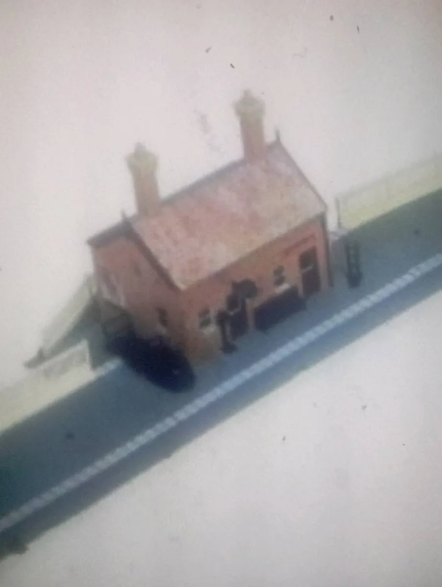 RAILWAY ACCESSORIES FOR SALE IN LIMERICK CITY. - Image 3