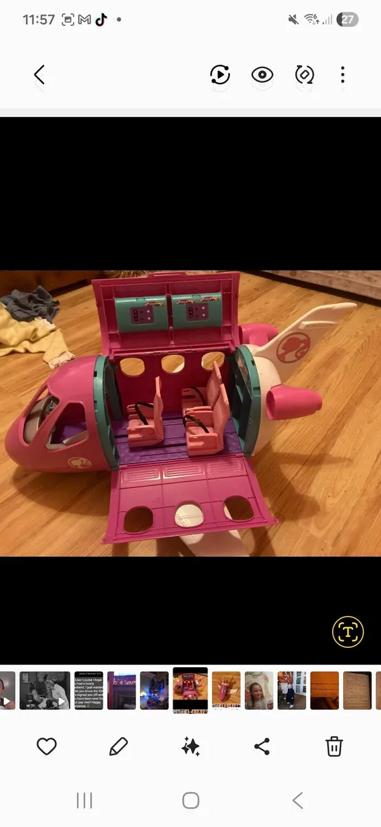 Barbie plane
