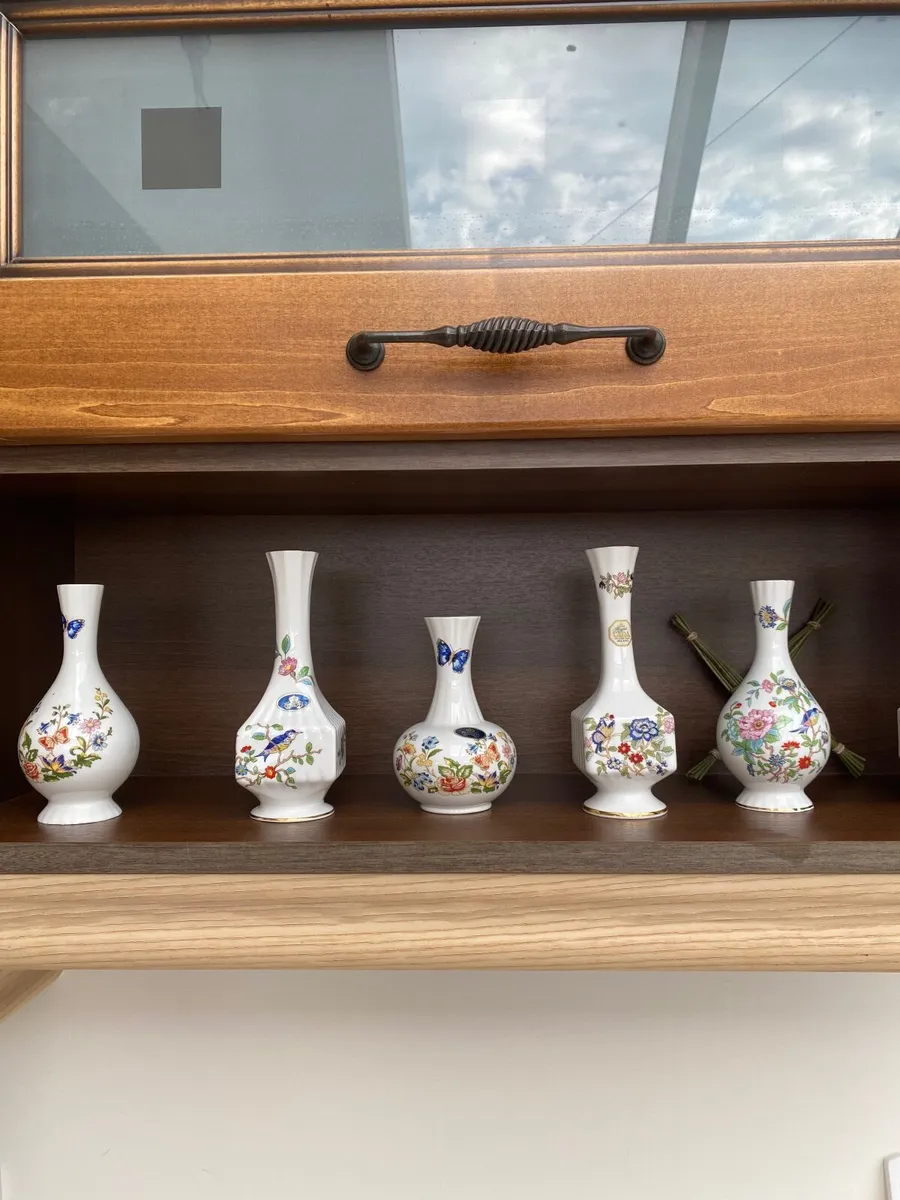 Aynsley and Galway royal Tara china - Image 3