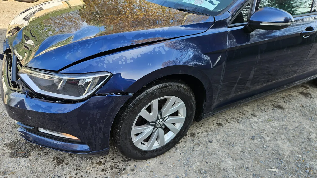 Vw Passat 2016 1.6 TDI 120HP Trendline - Image 2