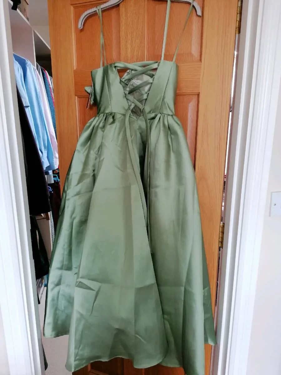 Debs Dress - Image 2