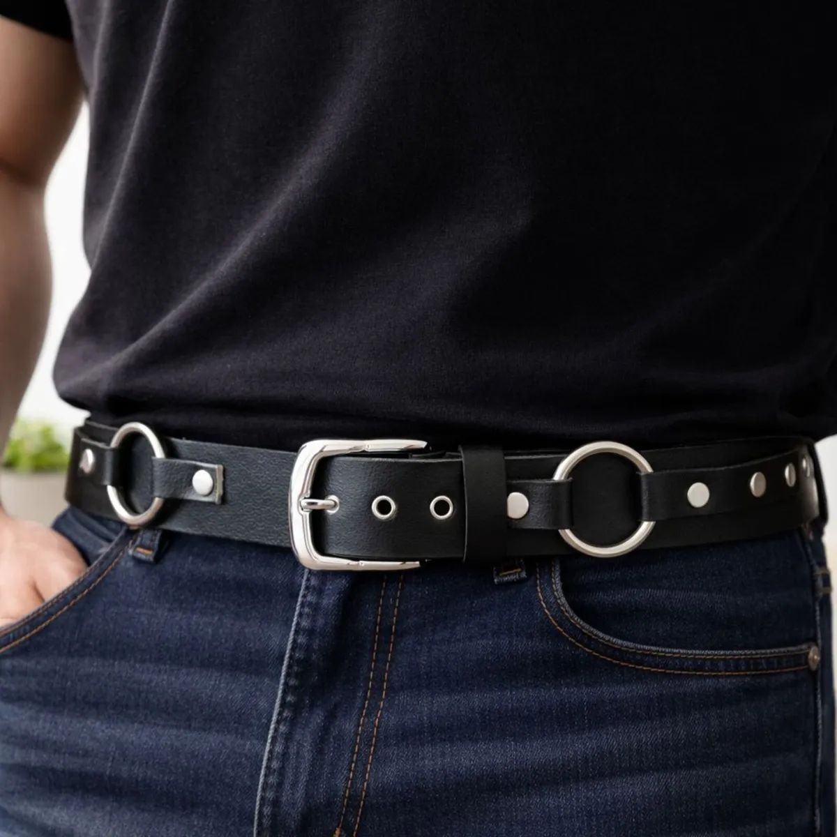 Unisex Black Leather Ring Belt - Image 4