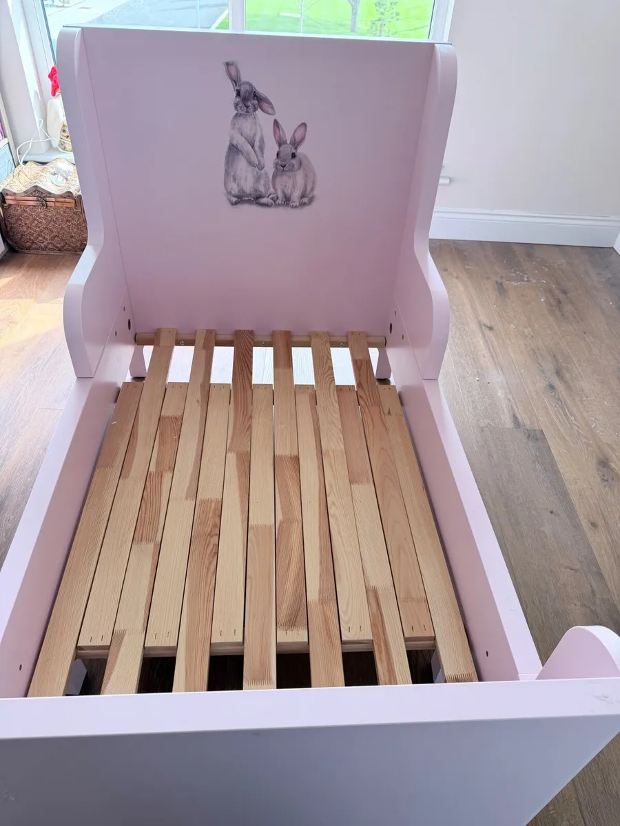Kids bed