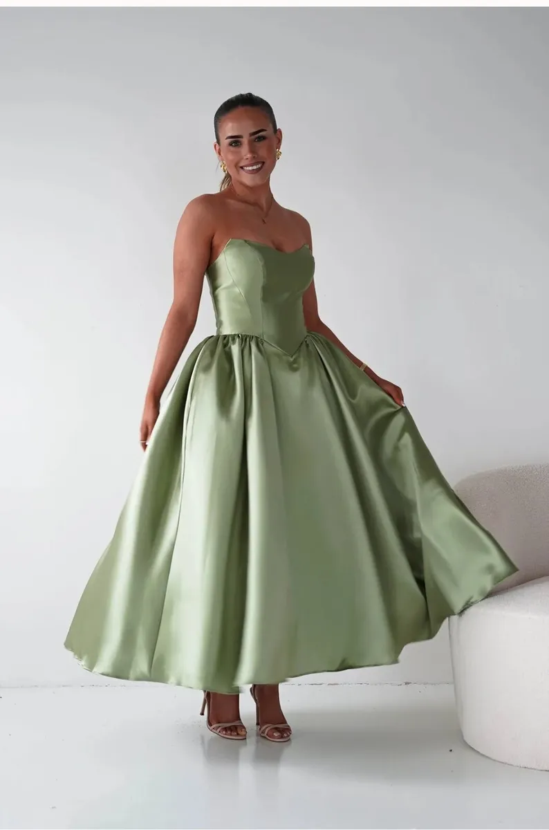 Oh Hello Occasion / Debs Dress - Image 1