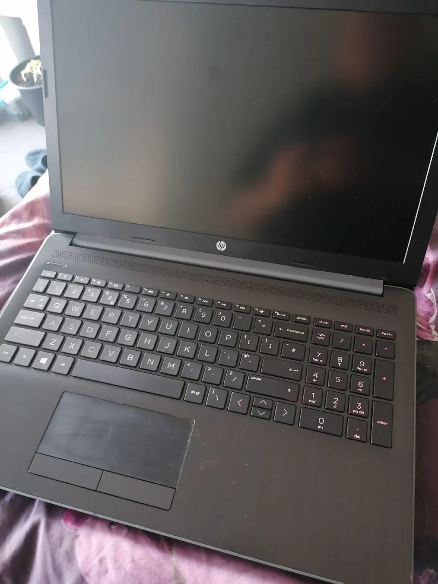 HP 15ab laptop