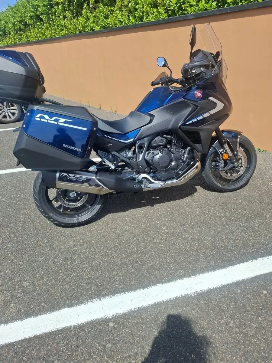 Honda NT 1100 - Image 1