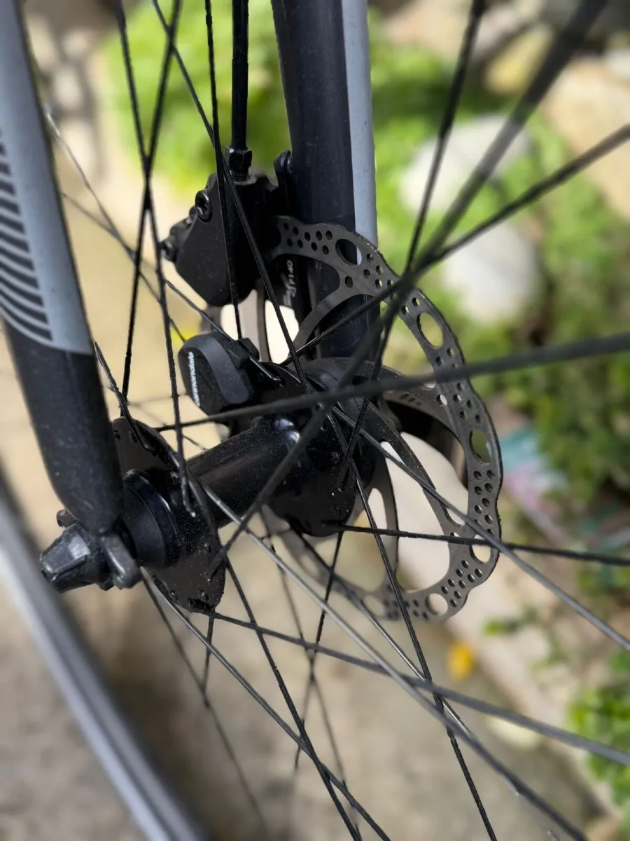 Hybrid Bike - Image 2