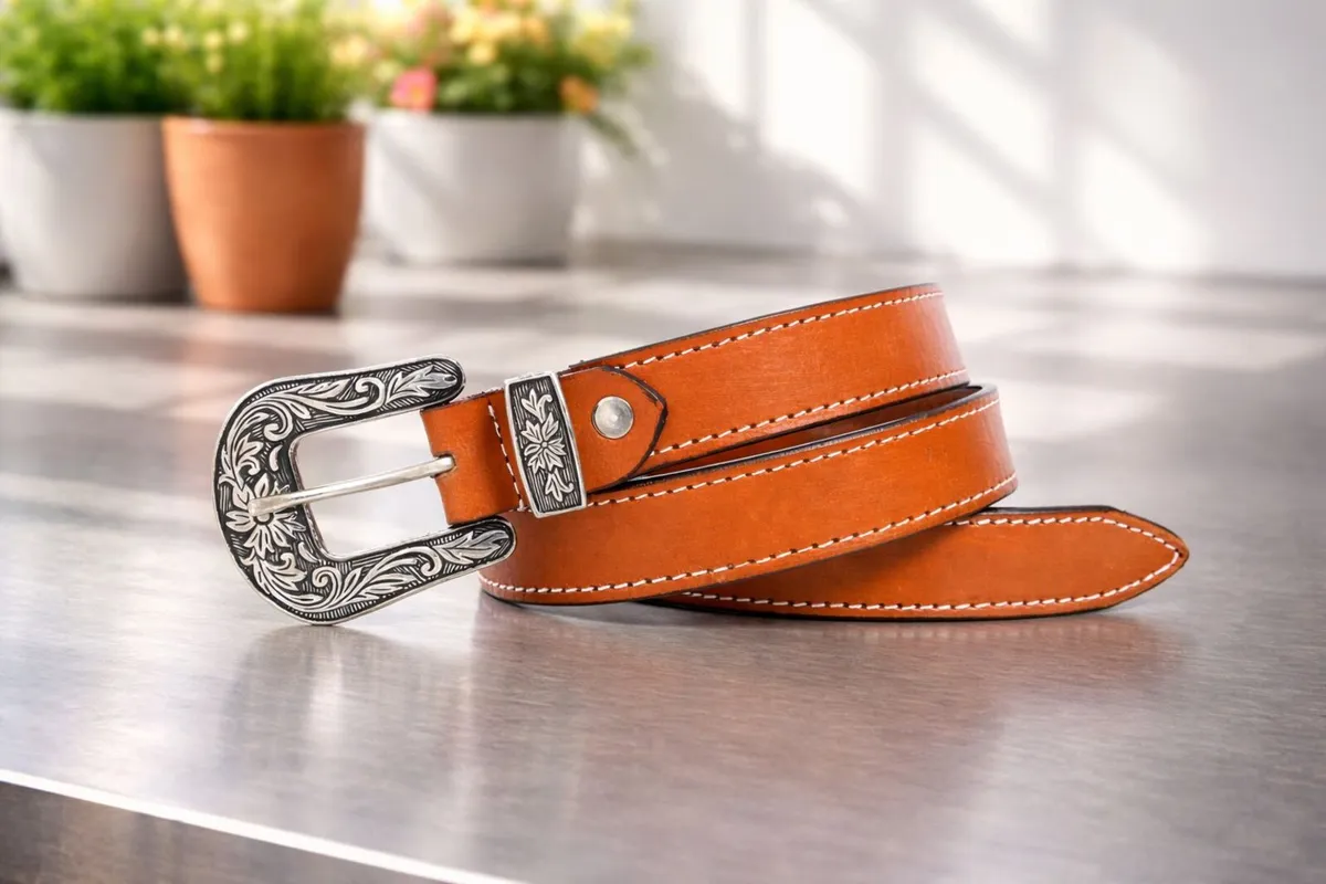 Unisex Genuine Leather Cowboy Cowgirl Belt - Image 1