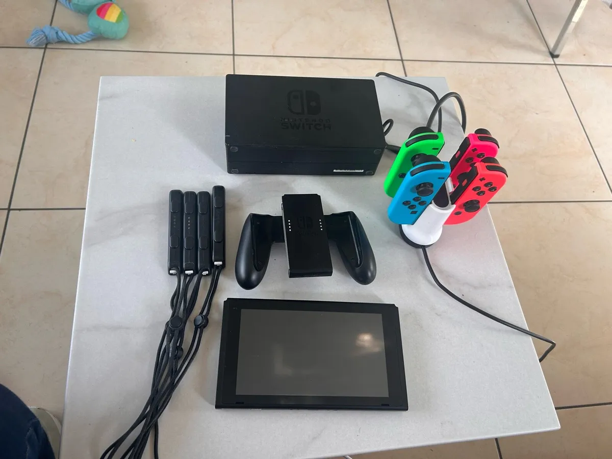 Nintendo switch - Image 3