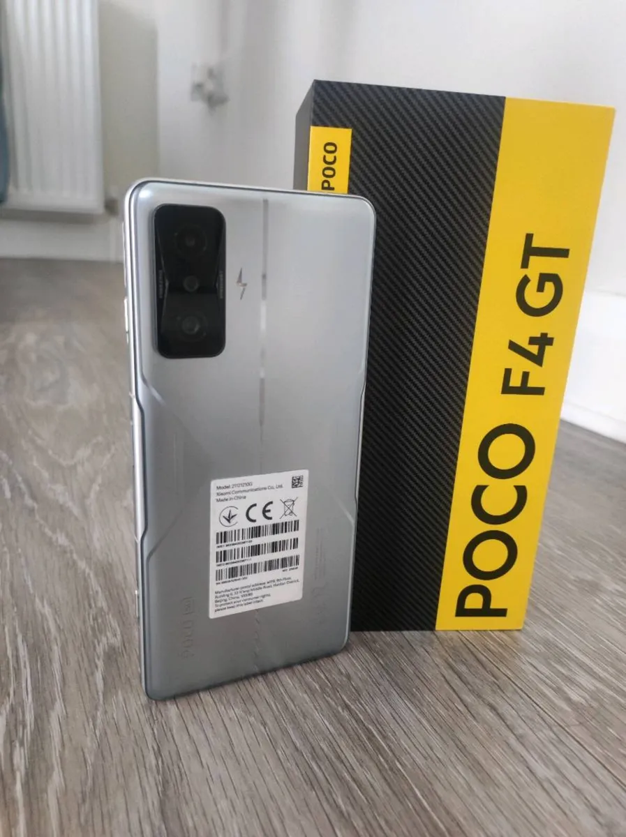 POCO F4 GT 5G SILVER GAMING PHONE

256 GB STORAGE - Image 2