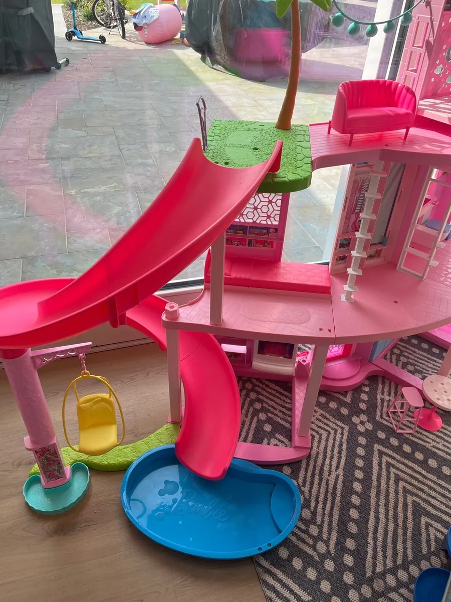 Barbie Dream House - Image 3
