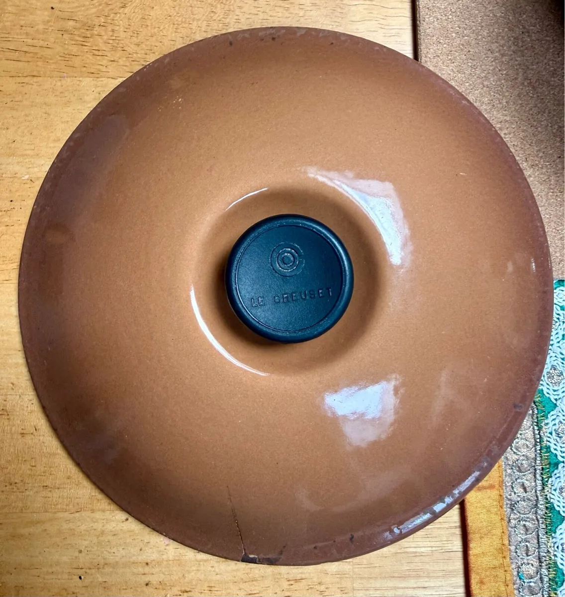 Le Creuset Cast Iron Saucepan with Wooden Handle 2 - Image 3