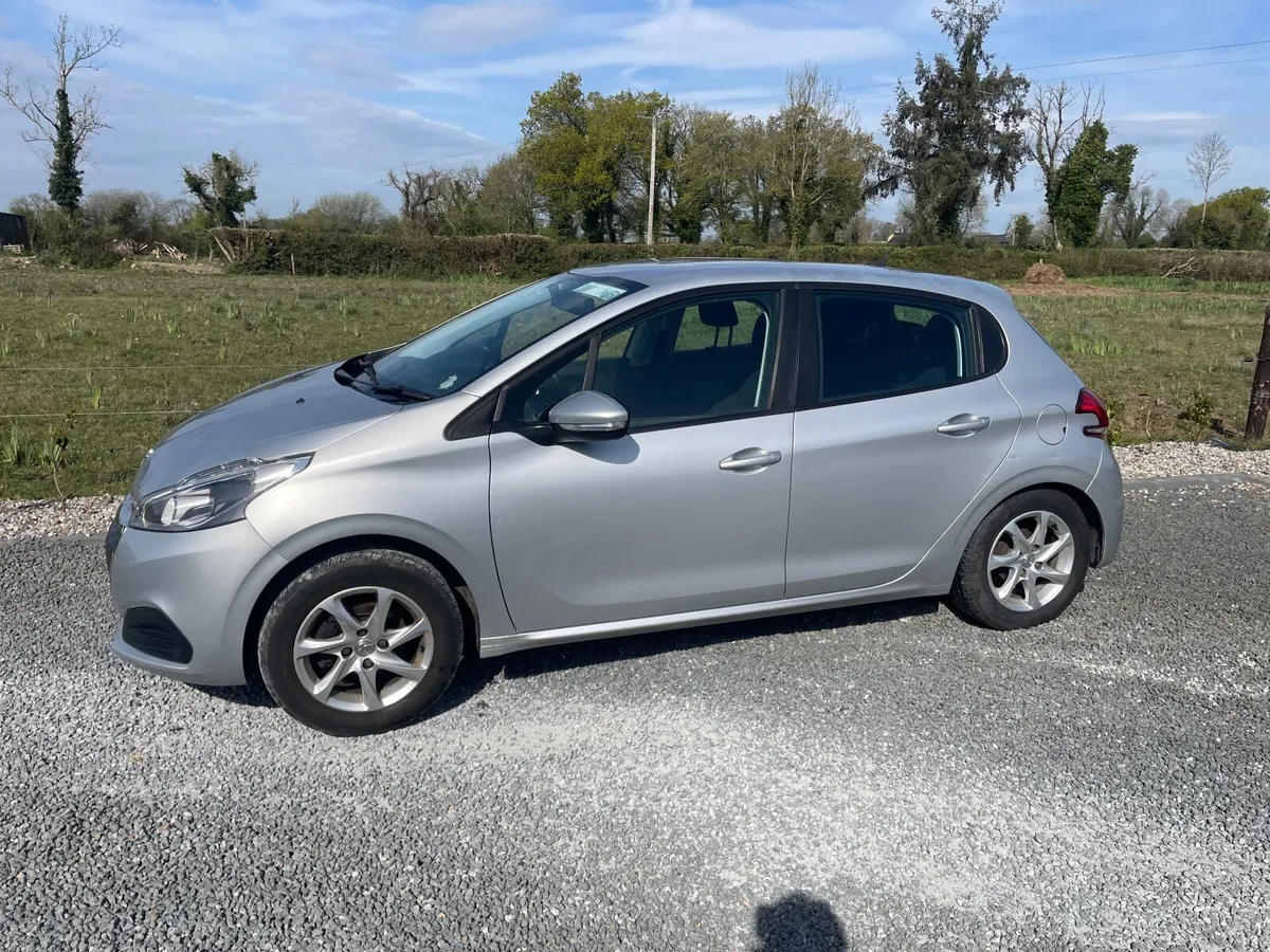 2016 Peugeot 208 1.2 petrol - Image 1